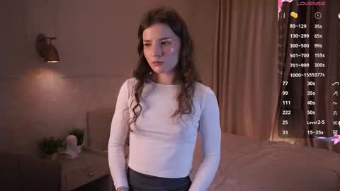 Snapshot of elizebethcreeley chatting on October 18, 8:39 am harlotte online show from October 18, 8:39 am