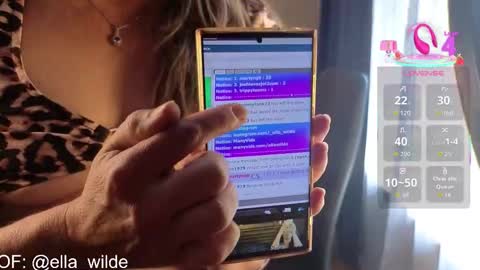 Snapshot of ella_wilde_ chatting on September 12, 10:02 am Ella Wilde online show from September 12, 10:02 am