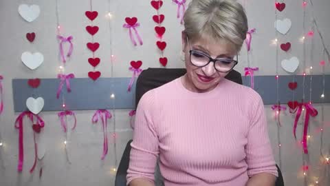 EllaBonito online show from February 2, 4:32 pm