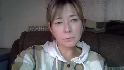 Snapshot of ellajohnsonx chatting on September 27, 2:13 pm ellajohnsonx online show from September 27, 2:13 pm