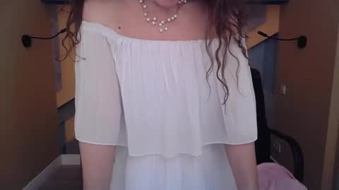 EllaLongs online show from January 14, 12:54 pm