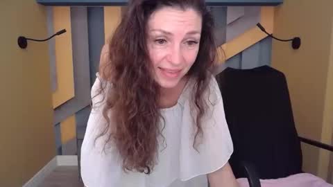 EllaLongs online show from November 21, 2:19 pm