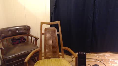 elle online show from September 16, 1:46 am