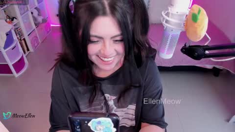 Meow in da house  . online show from February 23, 9:16 am