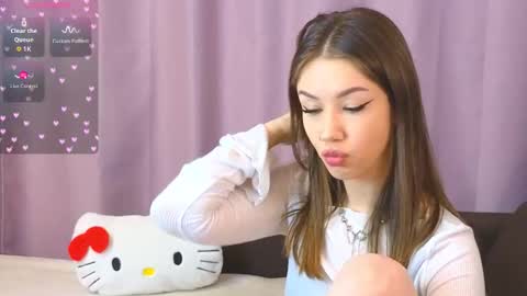 ellie online show from November 30, 9:30 pm