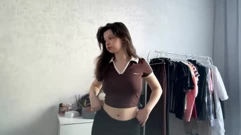 Ellie online show from February 18, 1:10 pm