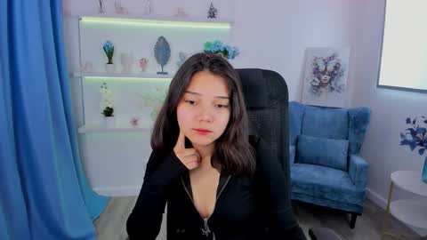 Snapshot of ellievensda chatting on September 28, 11:48 am ellievensda online show from September 28, 11:48 am