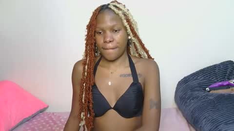 elllanna online show from November 17, 9:48 pm