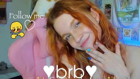 Snapshot of elly_milas chatting on September 25, 6:12 am Elly     Fansly  online show from September 25, 6:12 am