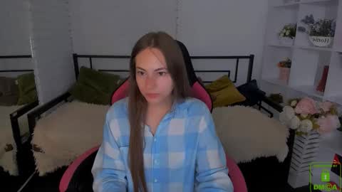 elma_lily online show from September 18, 6:23 am