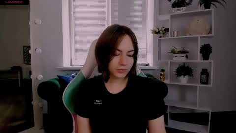 elma_lily online show from October 22, 6:51 am