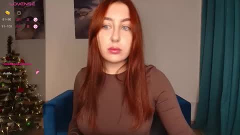 elmirapowers online show from December 1, 12:30 pm