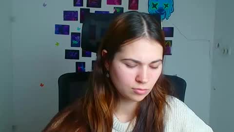 Elsa online show from December 2, 7:21 am