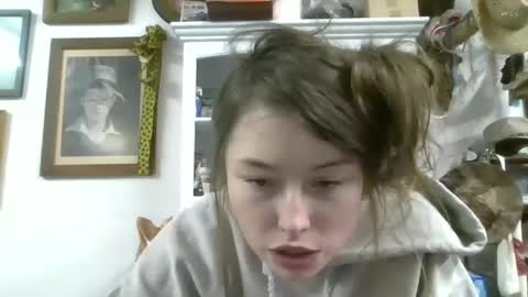 Elsie Rain online show from September 10, 6:02 am