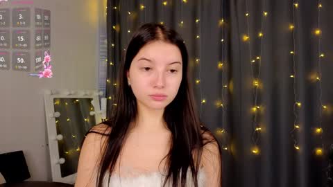 Elizabeth online show from January 14, 7:38 am