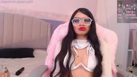 Danna online show from October 18, 3:53 am