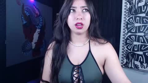 Snapshot of emiantonella_ chatting on December 24, 2:32 am Antonella  online show from December 24, 2:32 am