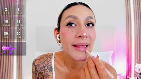 EMILY ROBERTS online show from February 23, 7:13 pm