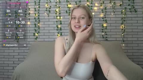 Amili online show from February 13, 6:20 am