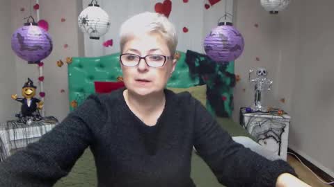 EmiliaGree online show from October 26, 6:31 am