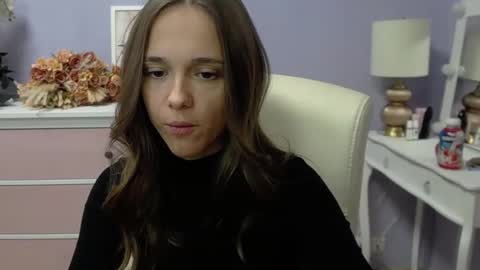 Snapshot of emilly_lust99 chatting on September 24, 7:07 am Emilly online show from September 24, 7:07 am