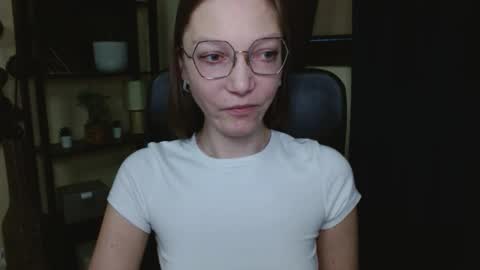 Emilly online show from February 13, 7:10 am