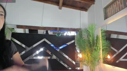 Emily  online show from December 5, 11:00 am