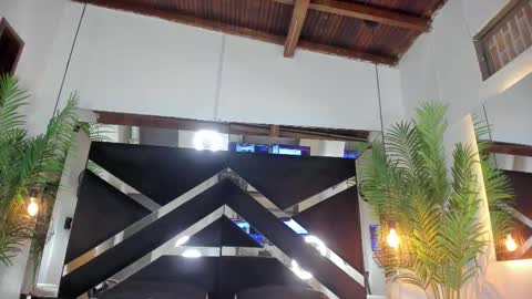 Emily  online show from February 19, 10:59 am