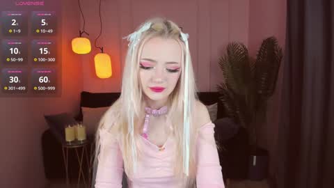 Emily online show from January 1, 9:41 pm