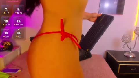 emily_as_ online show from March 3, 10:16 pm