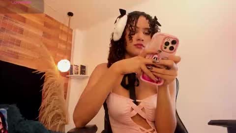 emily_brown04 online show from November 2, 1:25 pm