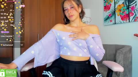 Emily online show from September 25, 8:39 pm