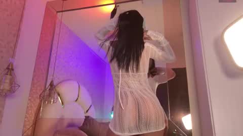 emily_dempsey online show from November 29, 7:40 pm