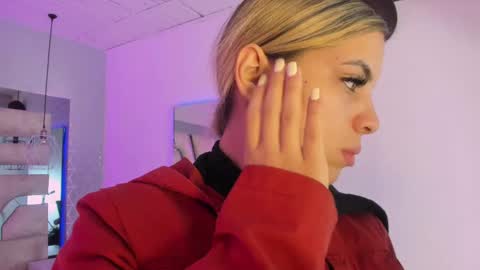 Emily online show from September 16, 11:07 am