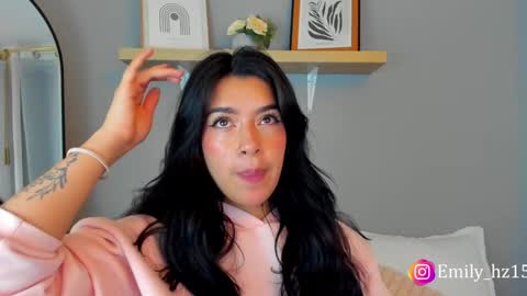 Emily online show from December 6, 11:00 am