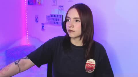 Emily Lindey online show from February 26, 1:04 am