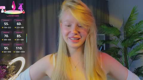 emily shepard online show from September 25, 2:54 am