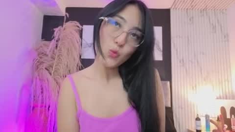 emily_vermont online show from September 20, 3:27 am