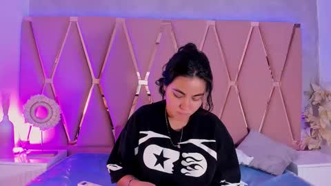 Emily online show from December 22, 1:20 am