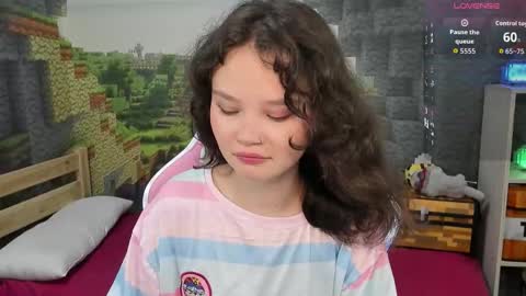 Snapshot of emilychaves chatting on September 10, 6:30 pm Emilyhaves online show from September 10, 6:30 pm