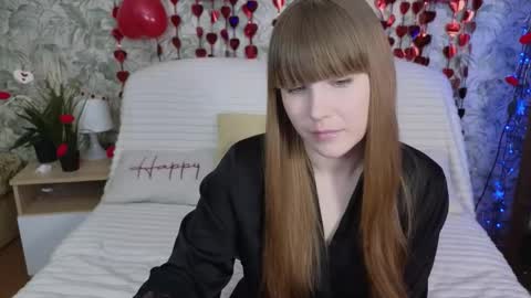 Emily online show from February 16, 1:44 pm