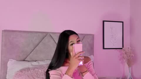 Emily online show from November 11, 11:07 am