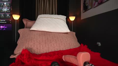 Emily Jhonson online show from October 11, 5:59 pm