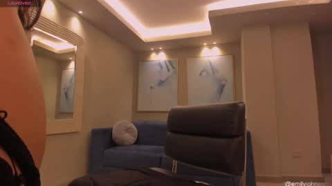 Emily online show from October 28, 4:07 am