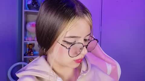 VALEEEN online show from October 4, 9:08 pm