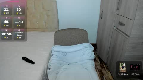 Emily online show from October 6, 11:16 am