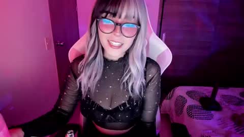 EMILY online show from March 8, 3:16 am