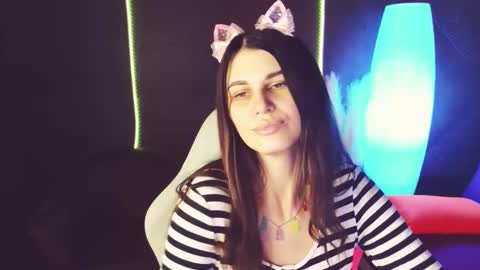 Emily online show from October 10, 8:19 am