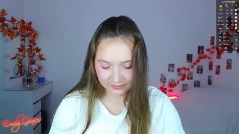 Snapshot of emilyxgrasez chatting on September 24, 9:14 pm Emily online show from September 24, 9:14 pm