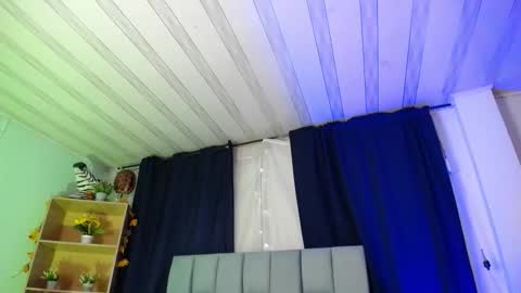 Emily  online show from December 18, 3:11 am